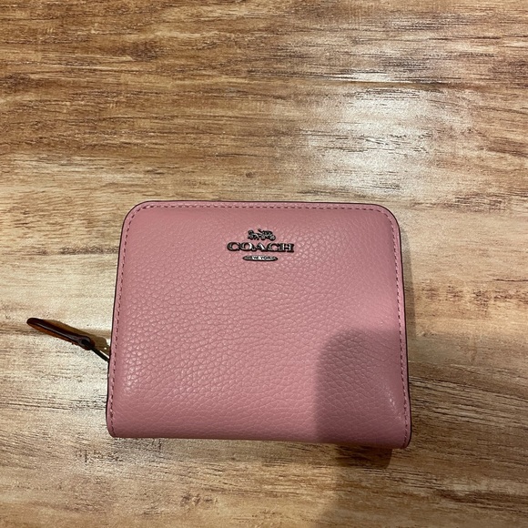 Coach Colorblock Leather Billfold Wallet - Picture 4 of 7